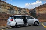 Kia Grand Sedona 2015 года (ZA)